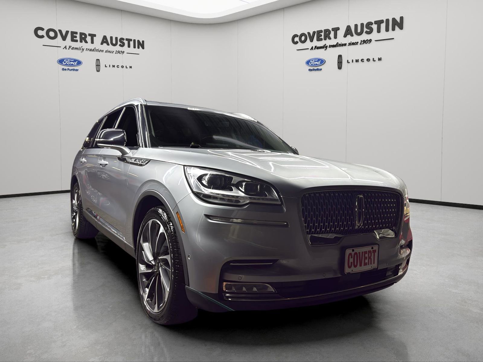 Used 2021 Lincoln Aviator Reserve w/ Equipment Group 202A image 7