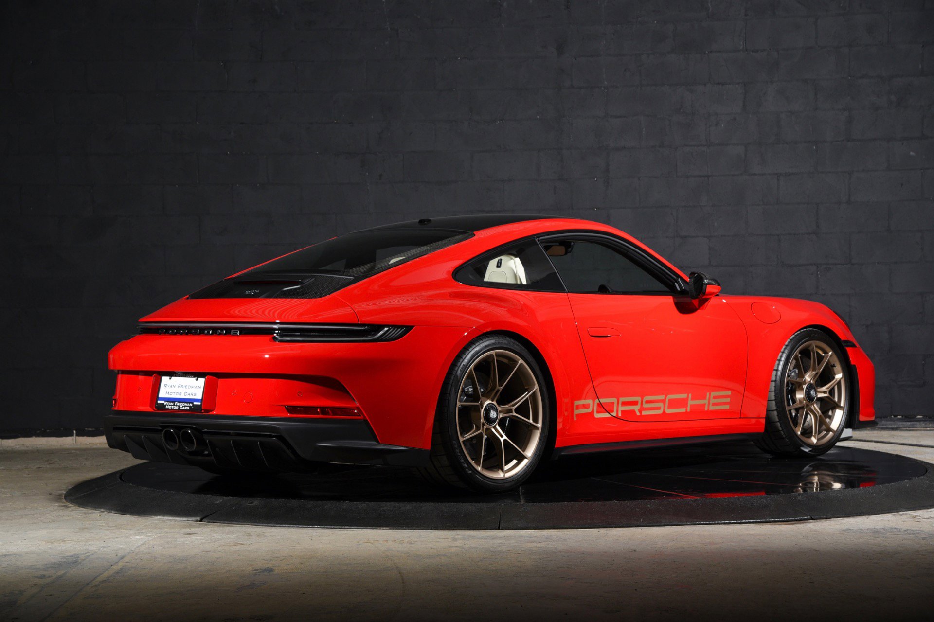 Used 2022 Porsche 911 GT3 RWD image 3