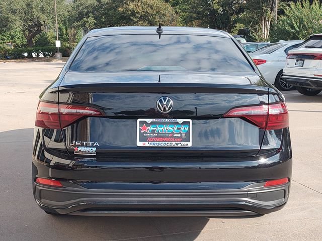 Used 2023 Volkswagen Jetta S FWD image 4