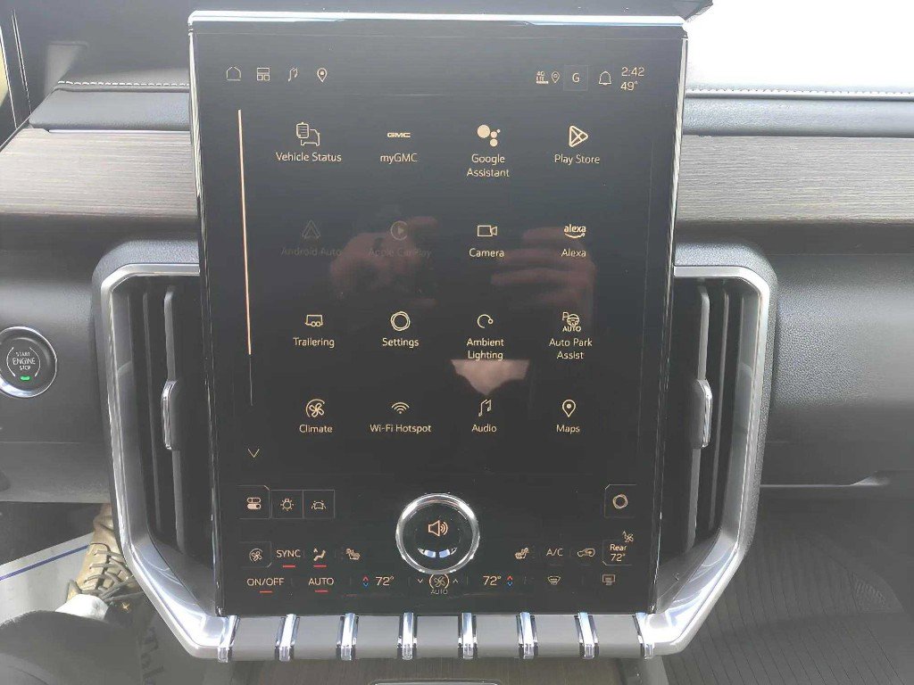 New 2025 GMC Acadia Denali w/ Super Cruise Package image 11