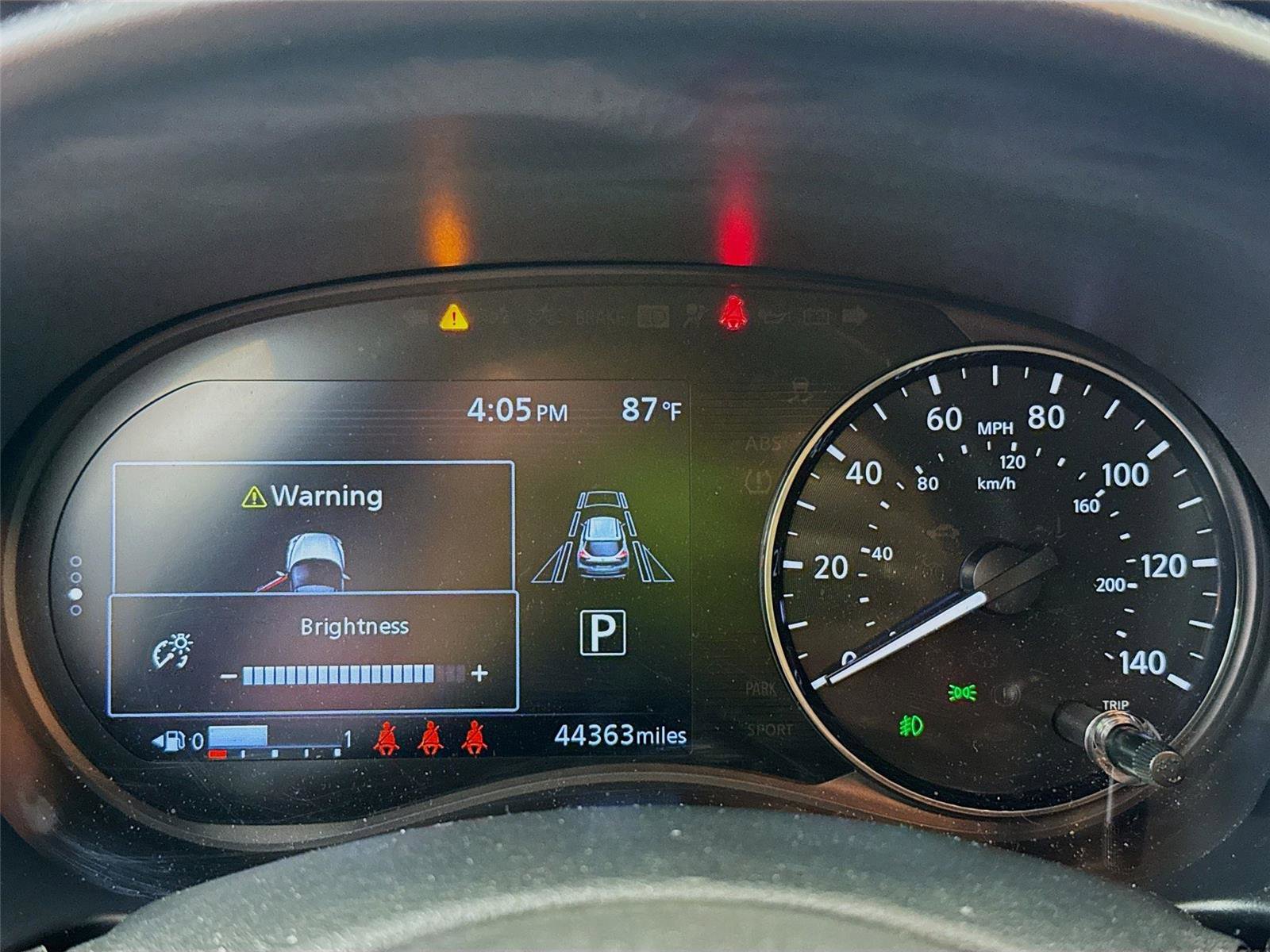 Used 2021 Nissan Kicks SR image 15