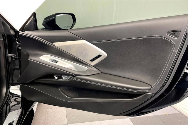 Used 2020 Chevrolet Corvette Stingray w/ 2LT Preferred Equipment Group image 24
