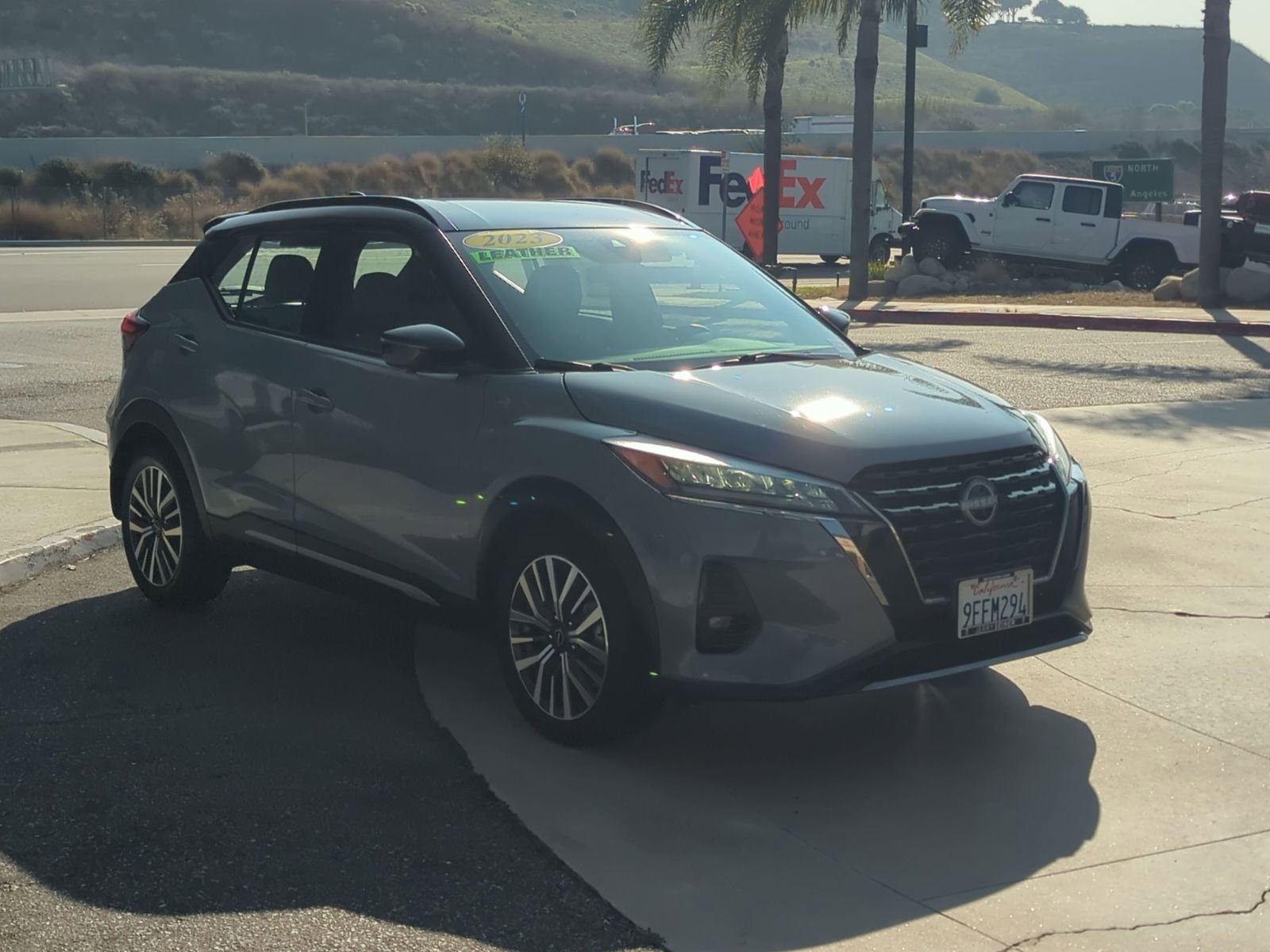 Used 2023 Nissan Kicks SR w/ SR Premium Package image 7