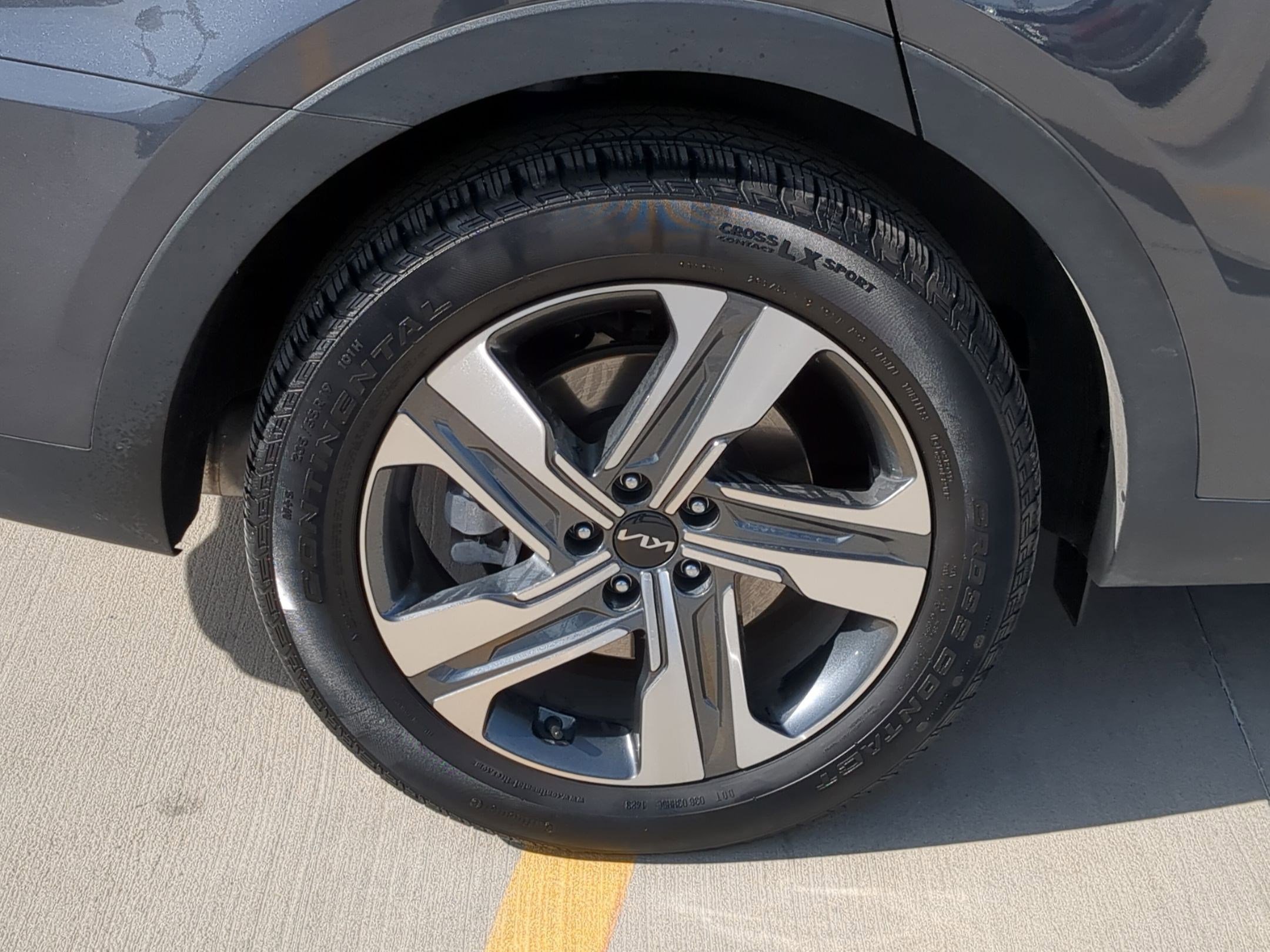 Certified 2024 Kia Sorento SX Prestige image 12