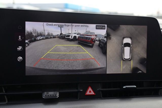 Used 2023 Kia Sportage SX image 11