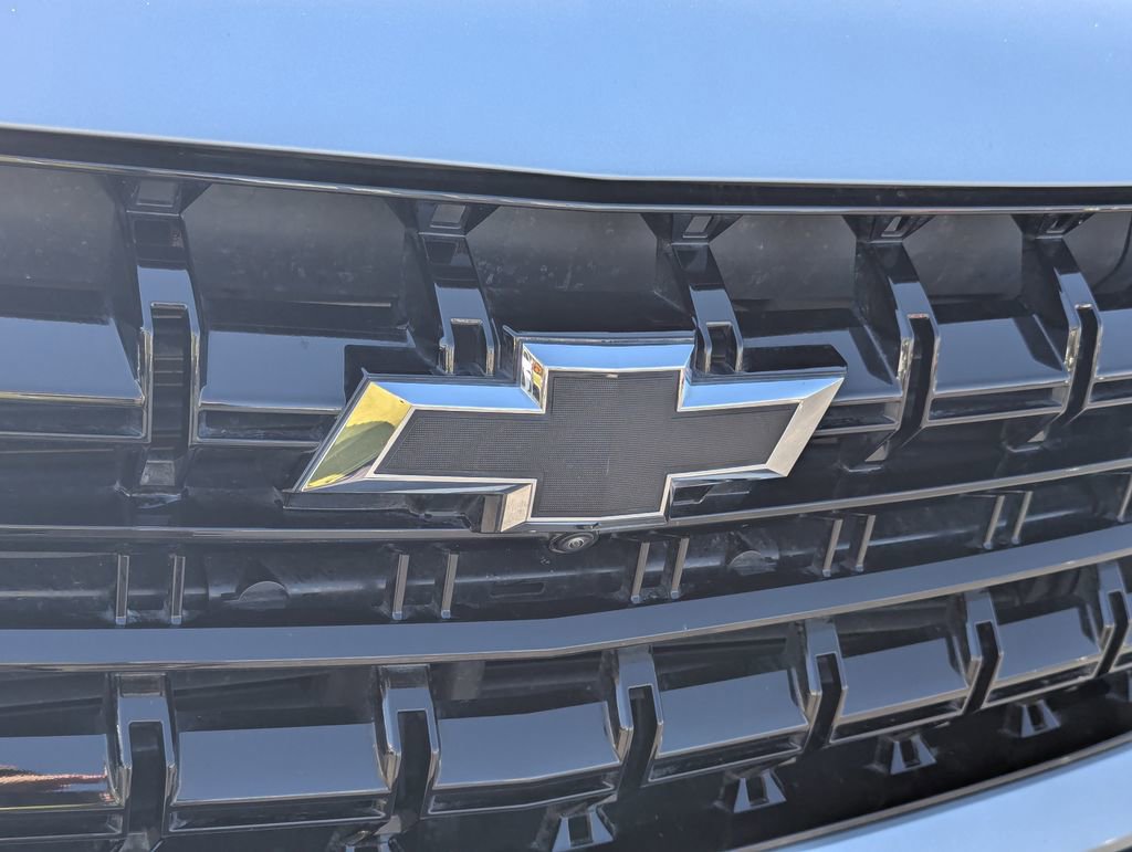 Used 2025 Chevrolet Suburban Z71 AWD/4WD image 11