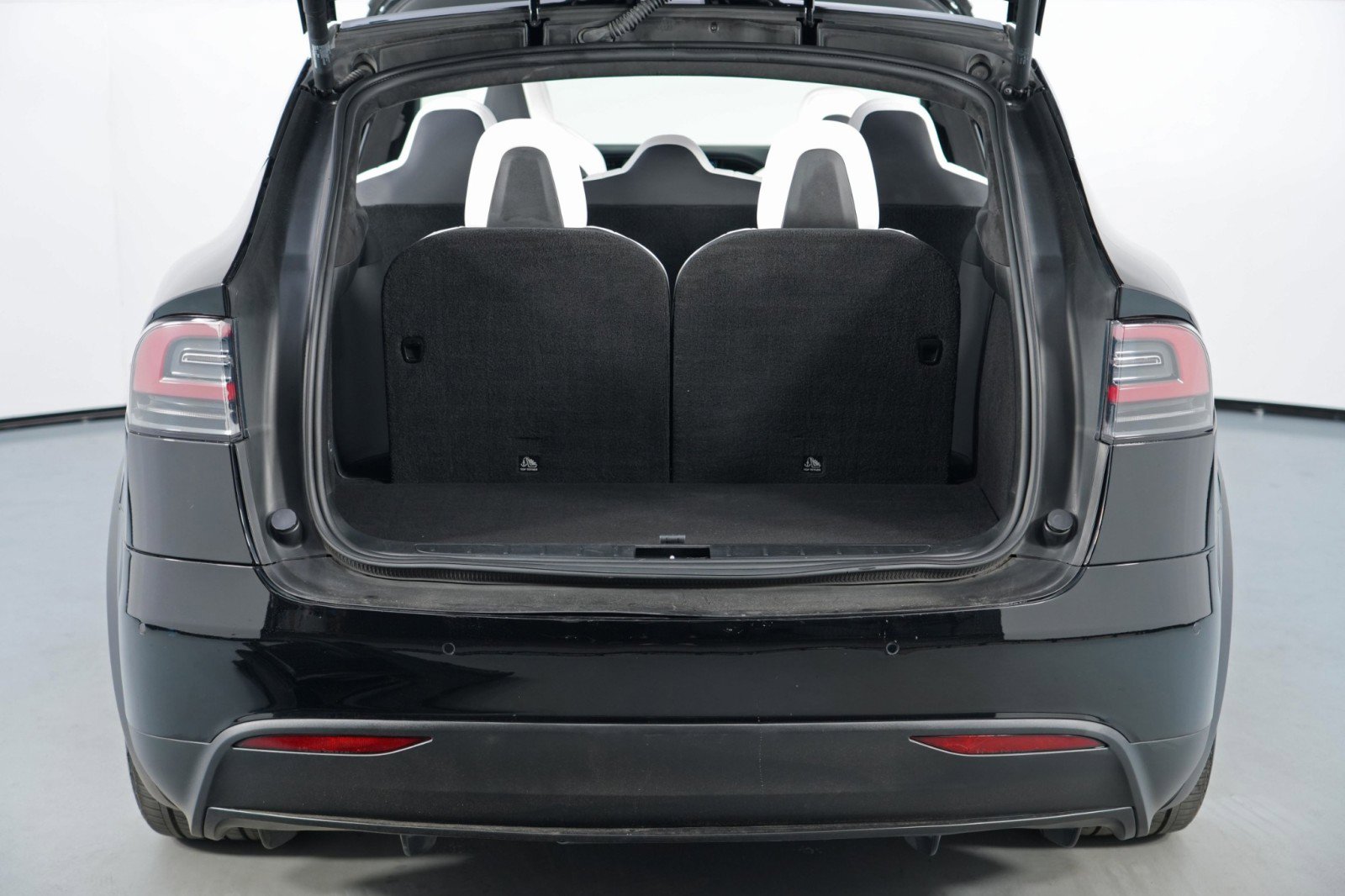 Used 2019 Tesla Model X Long Range AWD/4WD image 9