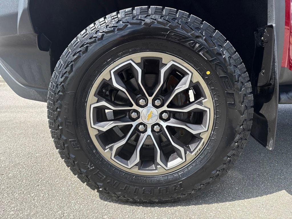 Used 2020 Chevrolet Colorado ZR2 image 13