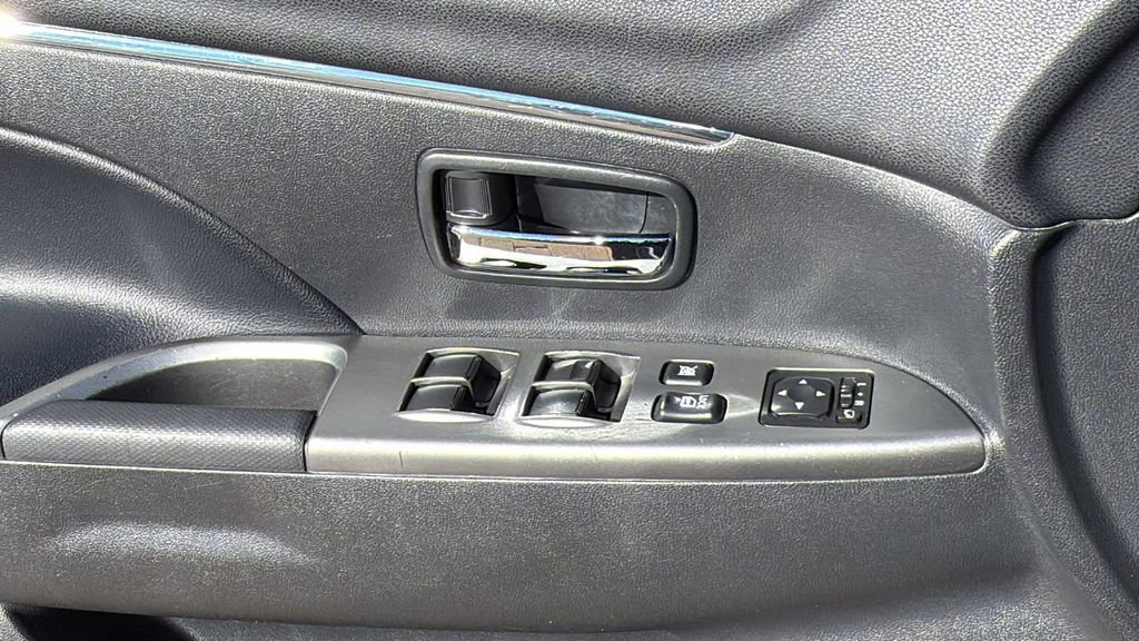 Used 2024 Mitsubishi Outlander Sport SE image 22