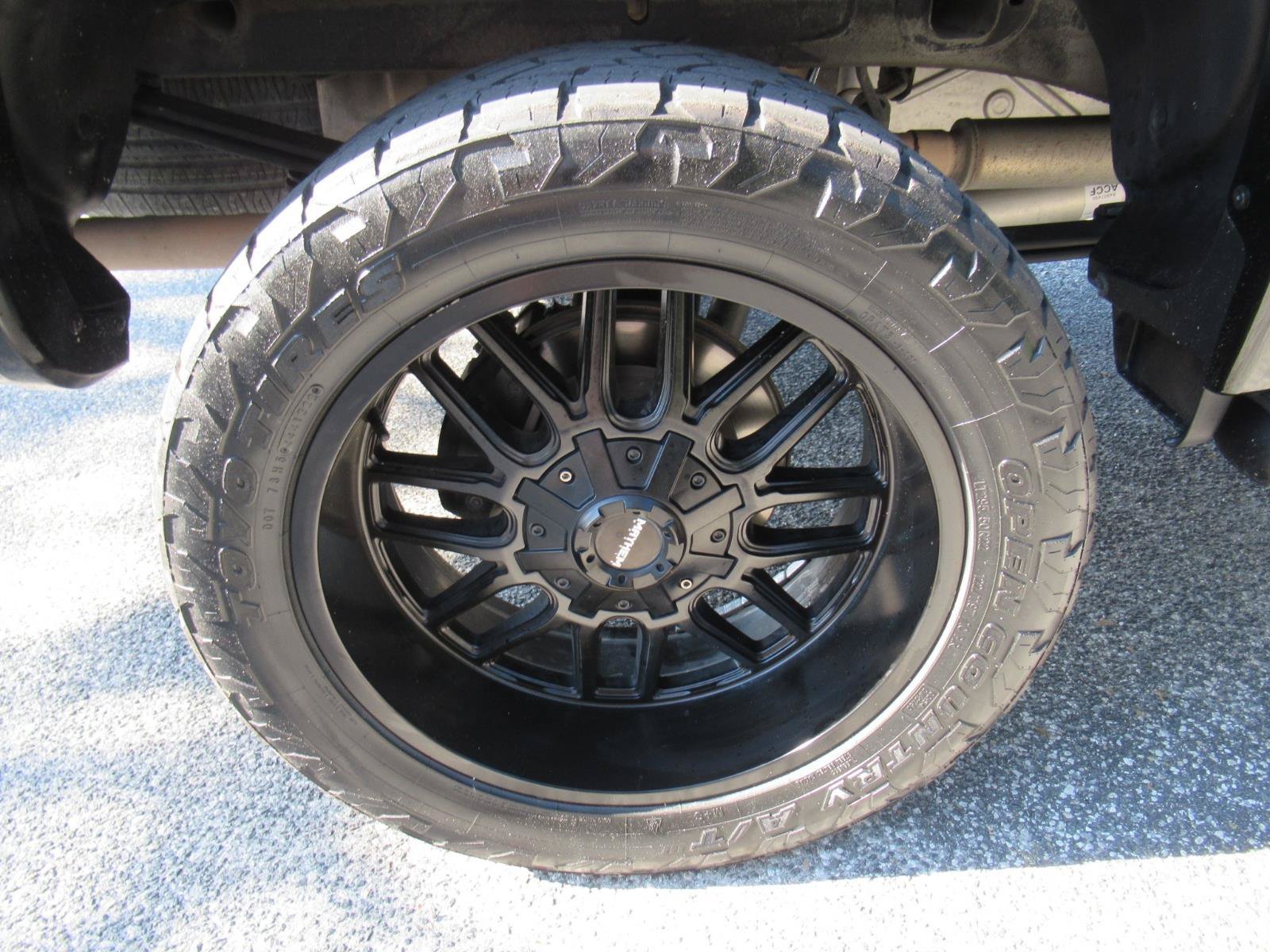 Used 2023 Chevrolet Silverado 1500 RST w/ All Star Edition Plus AWD/4WD image 9