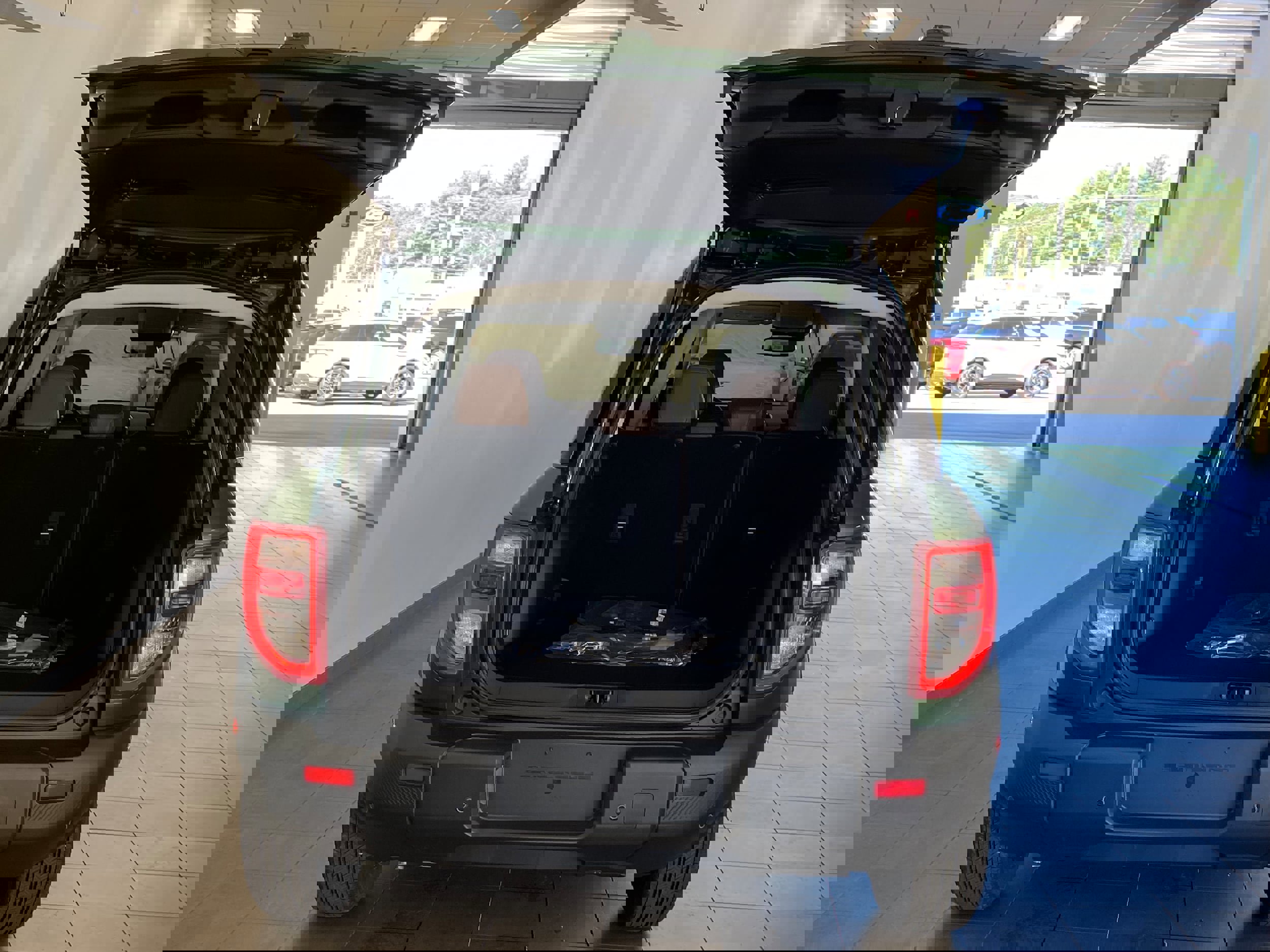 New 2025 Ford Bronco Sport Outer Banks w/ Outer Banks Tech Package+ image 8