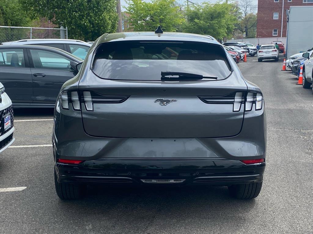 Used 2023 Ford Mustang Mach-E Premium image 4