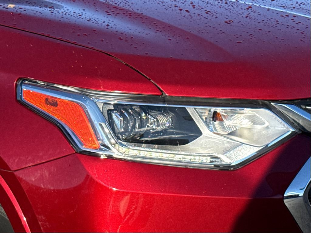 Used 2020 Chevrolet Traverse Premier FWD image 5