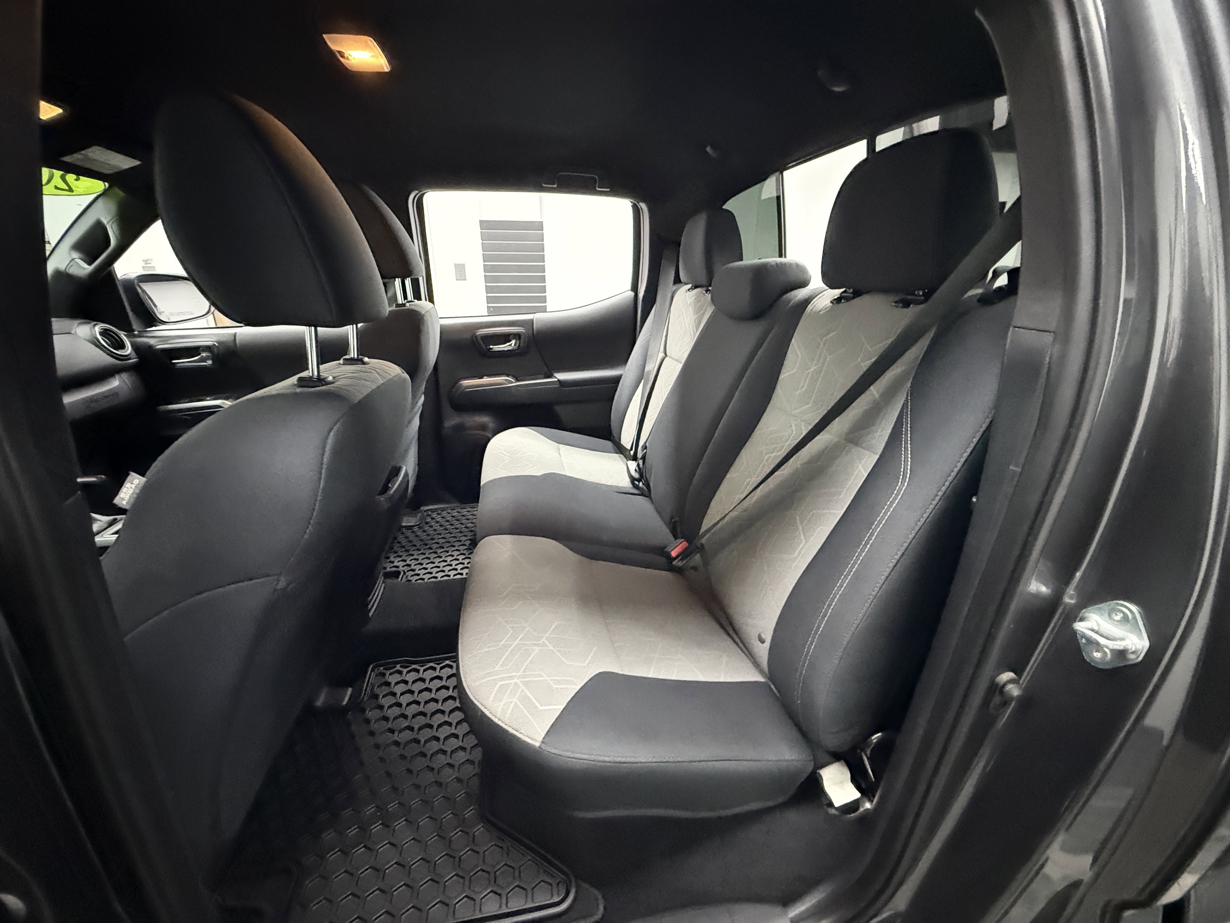 Used 2021 Toyota Tacoma 4x4 Double Cab image 21