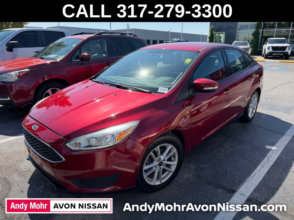 Used 2017 Ford Focus SE FWD image 2