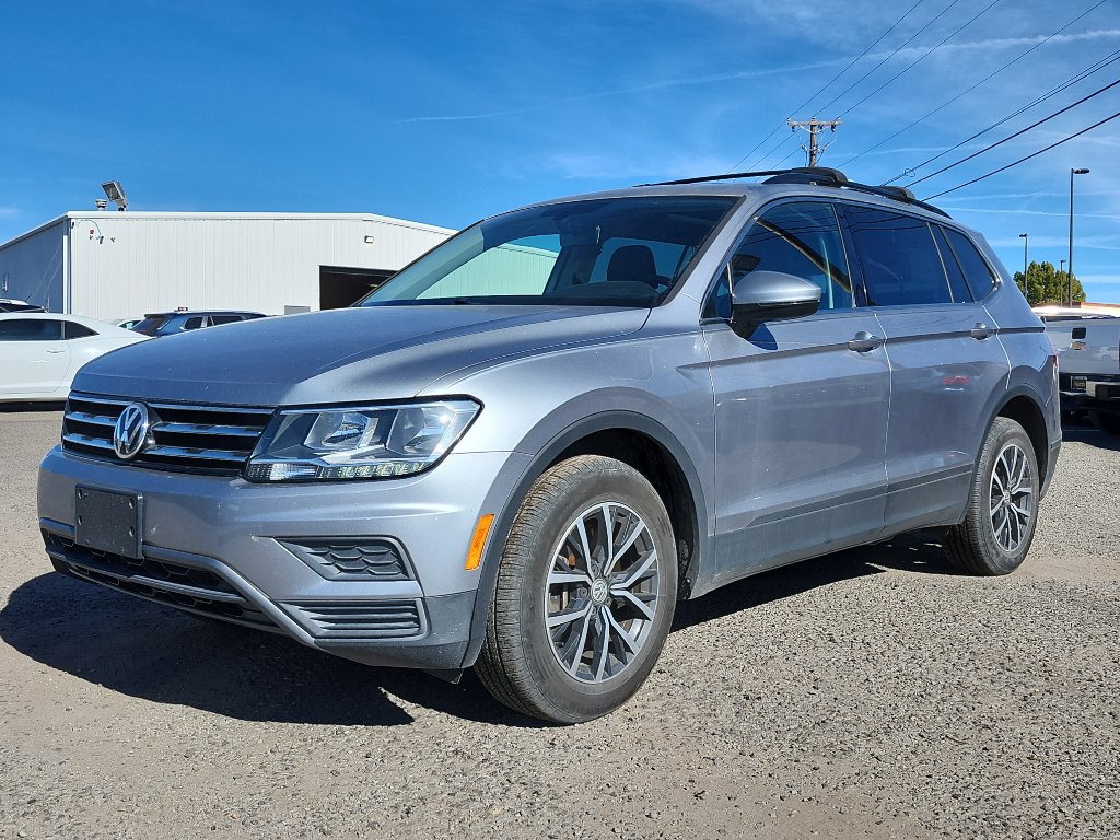 Used 2019 Volkswagen Tiguan SE w/ Panoramic Sunroof Package