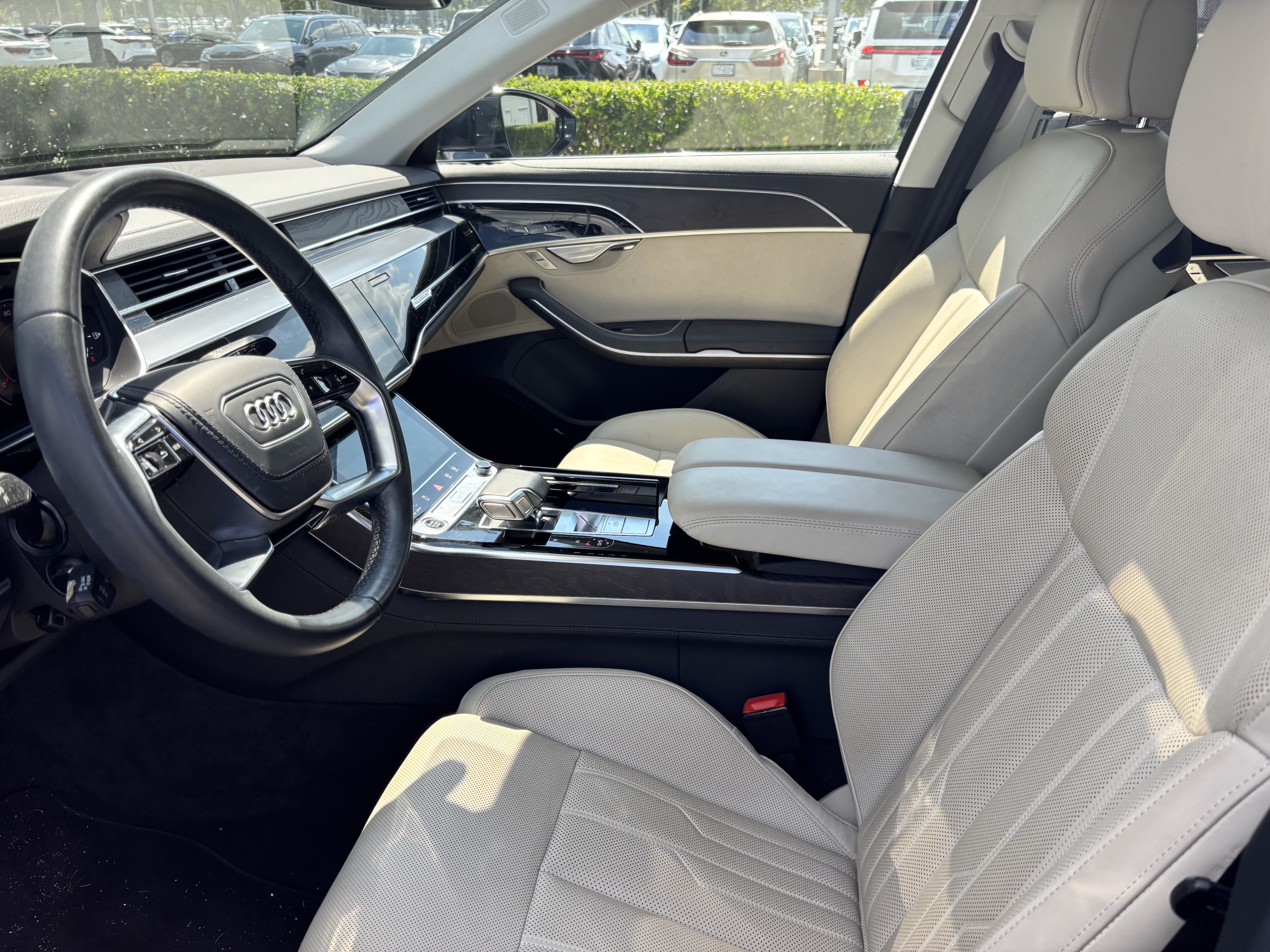 Used 2023 Audi A8 L 3.0T w/ Comfort Plus Package AWD/4WD image 17