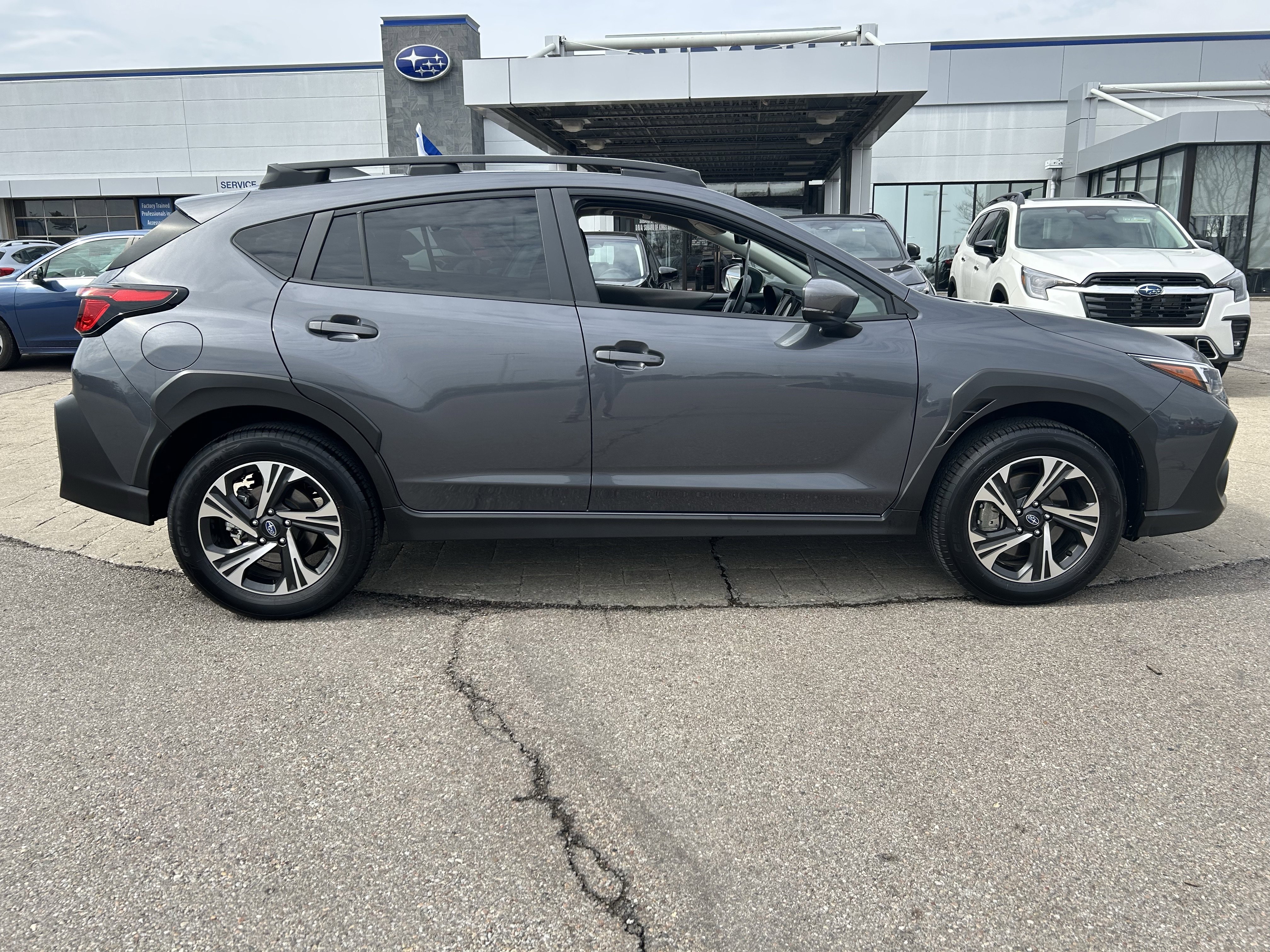 Certified 2024 Subaru Crosstrek 2.0i Premium w/ Crosstrek Mirror Package image 8