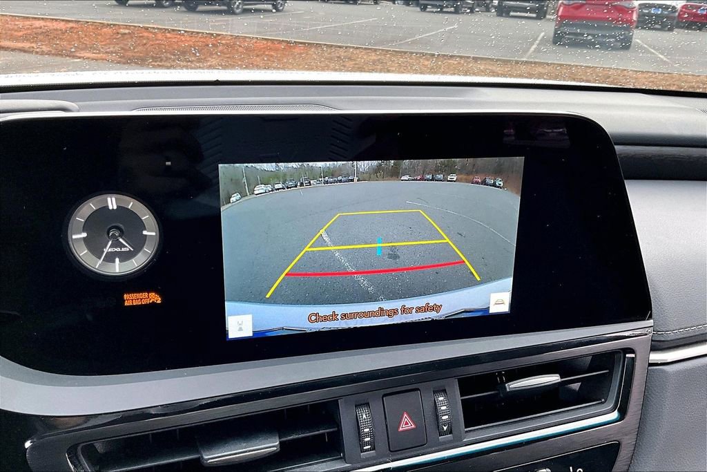 Used 2024 Lexus ES 350 w/ Premium Package image 13