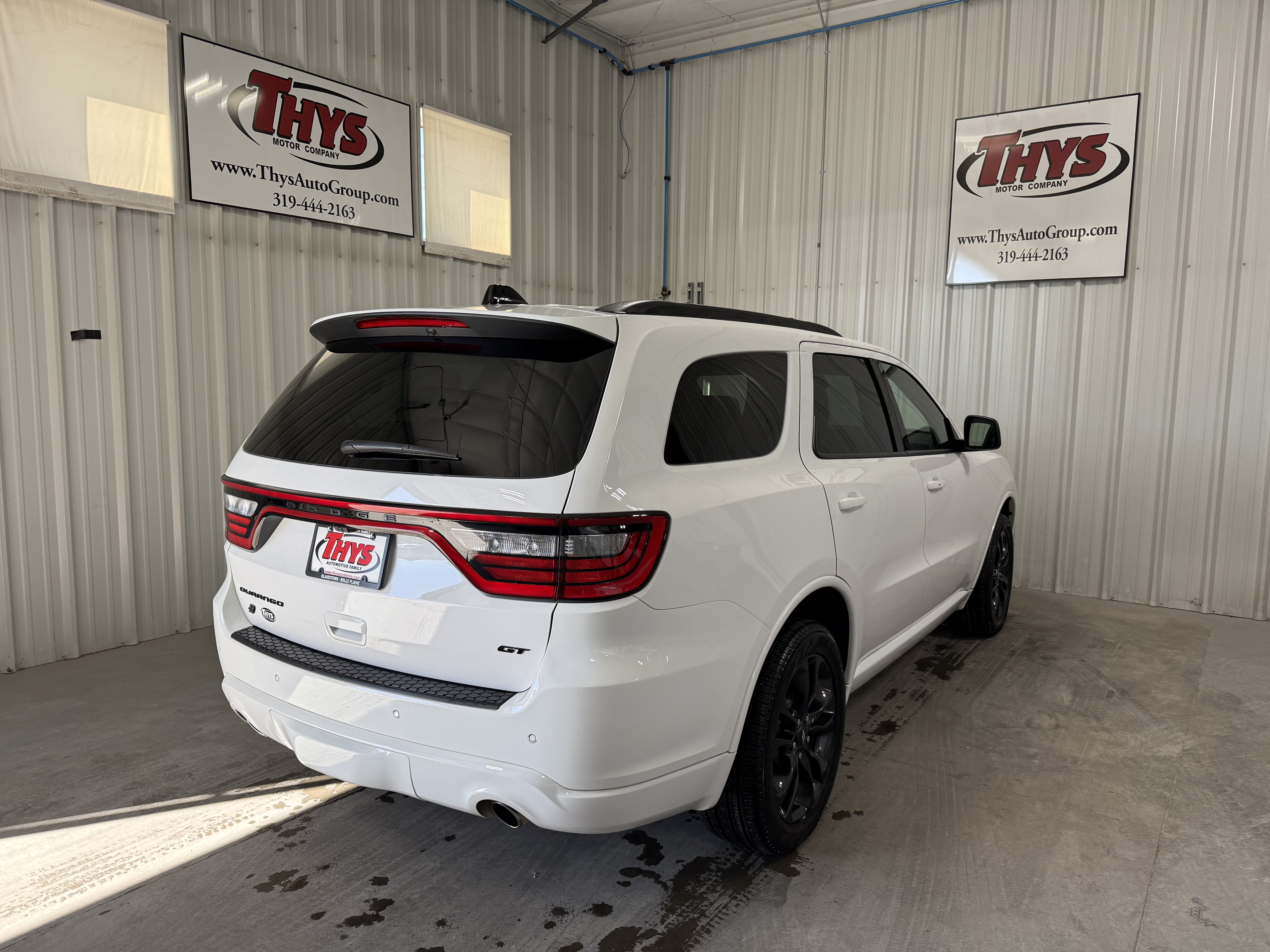 Used 2025 Dodge Durango GT AWD/4WD image 3