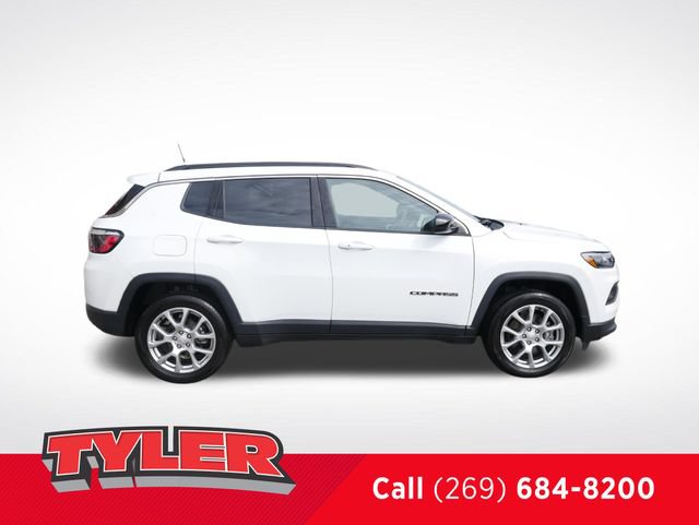 Certified 2023 Jeep Compass Latitude AWD/4WD image 9