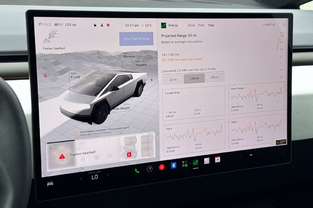 Used 2024 Tesla Cybertruck AWD Crew Cab image 22
