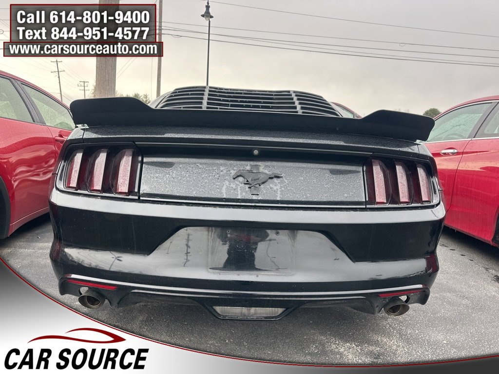 Used 2017 Ford Mustang Coupe image 6