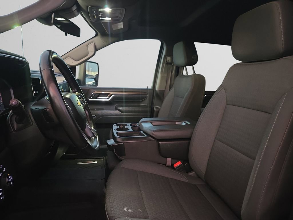 Used 2024 Chevrolet Silverado 2500 LT image 10