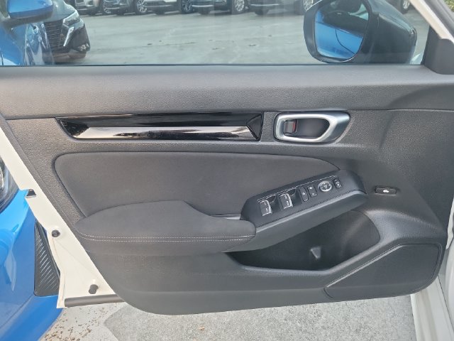 Used 2025 Honda Civic Sport image 10