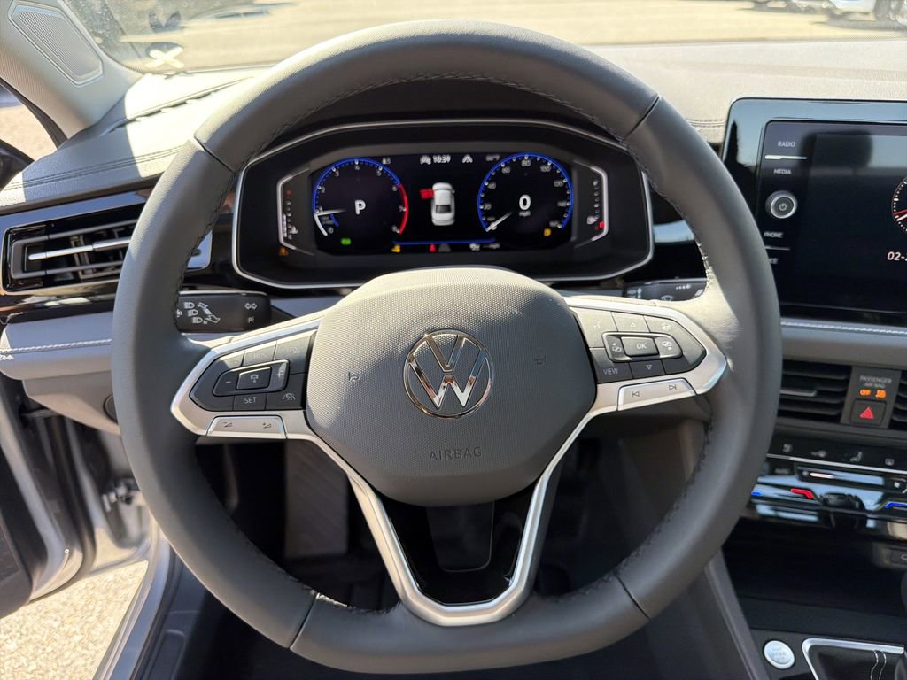 New 2026 Volkswagen Jetta SEL image 25