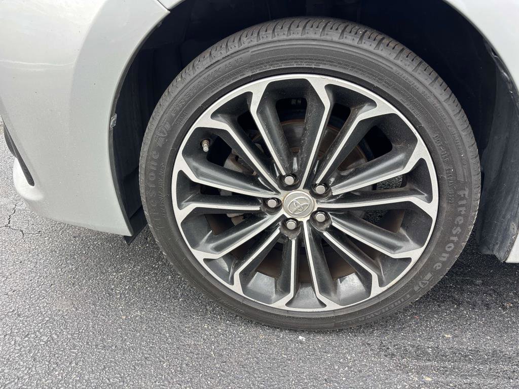 Used 2015 Toyota Corolla S Plus image 5
