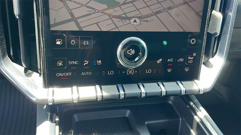 New 2025 GMC Acadia AT4 w/ Luxury Package image 20