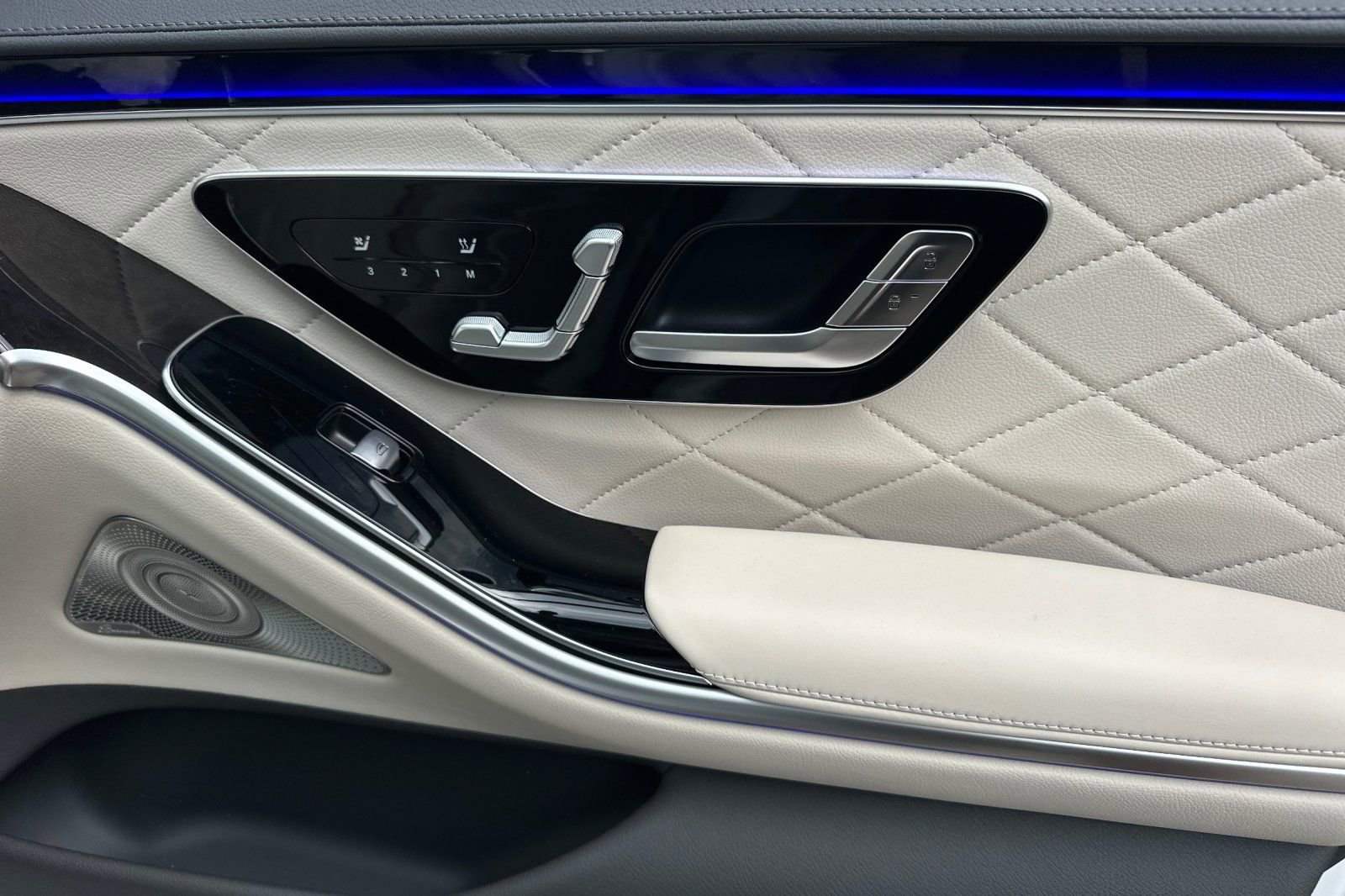 New 2026 Mercedes-Benz S 580 4MATIC Sedan image 33