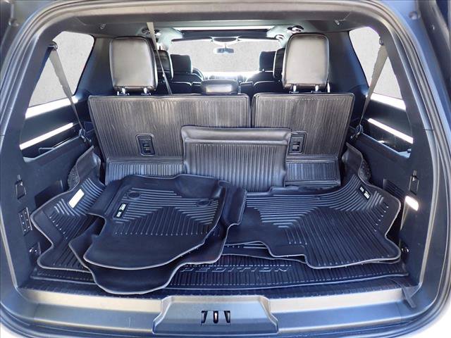 Used 2020 Ford Expedition Max Limited w/ Equipment Group 302A AWD/4WD image 8