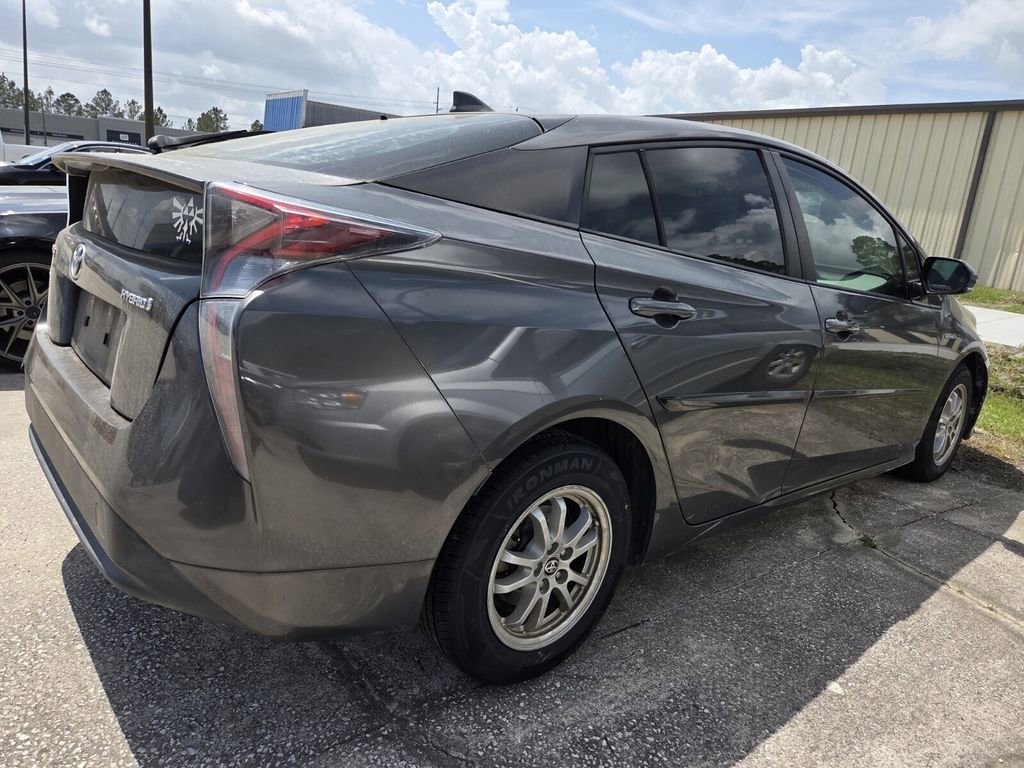 Used 2016 Toyota Prius Three FWD image 4