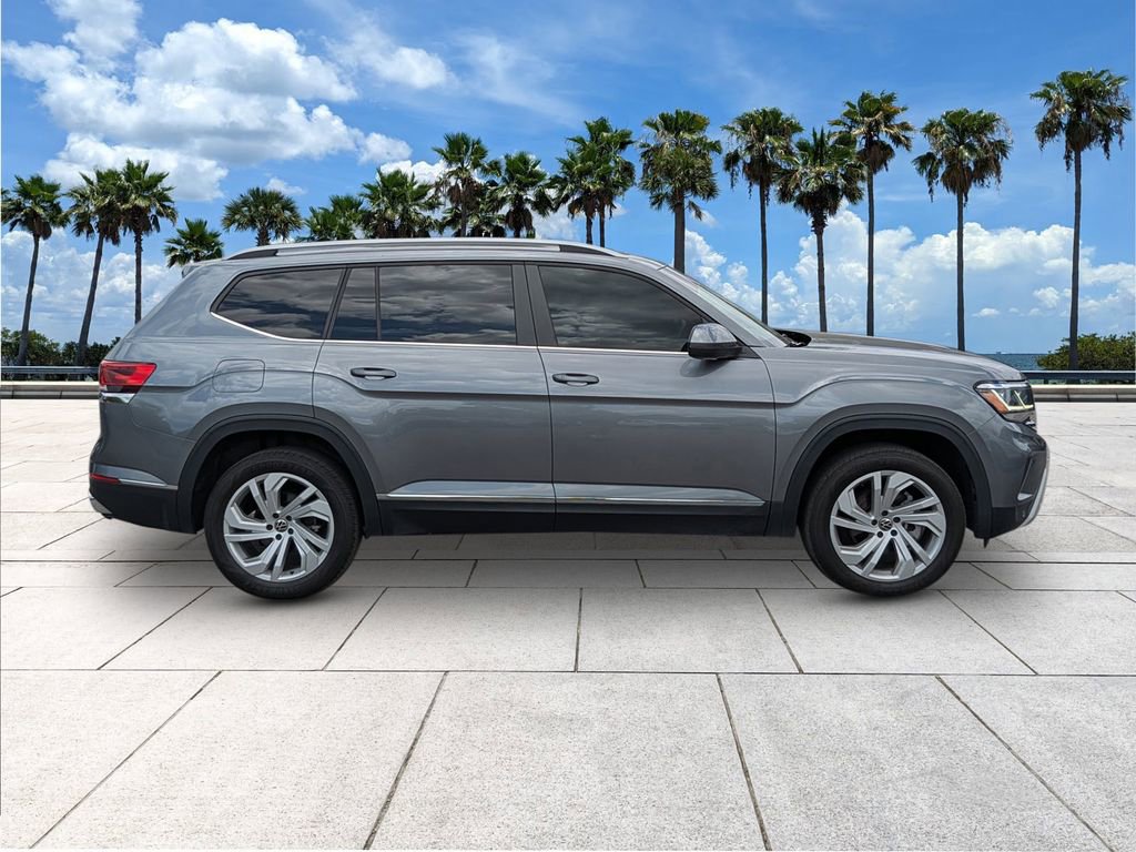 Used 2022 Volkswagen Atlas SEL AWD/4WD image 9