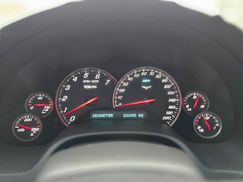 Used 2006 Chevrolet Corvette Z06 w/ Preferred Equipment Group RWD image 39