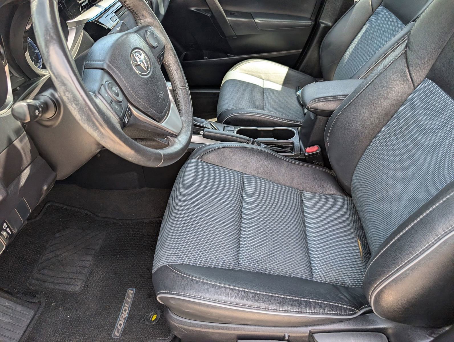 Used 2016 Toyota Corolla S FWD image 9