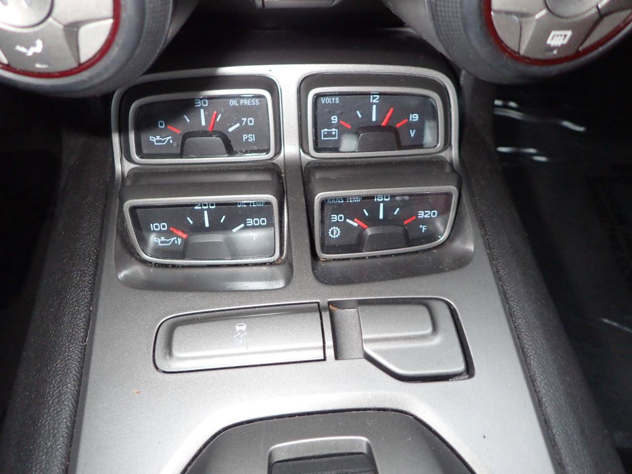 Used 2010 Chevrolet Camaro LT w/ Interior Accent Trim Package RWD image 18