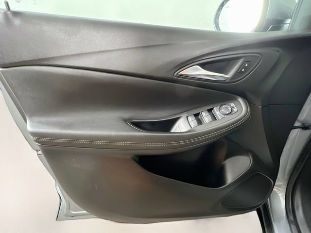 Used 2023 Buick Encore GX Select w/ Safety Package II AWD/4WD image 30