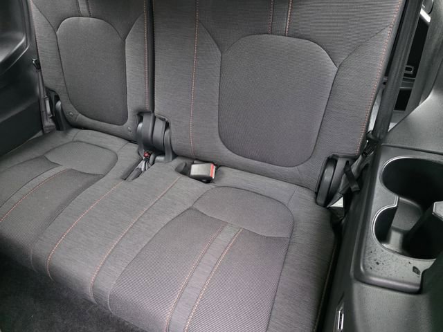 Used 2025 Honda Pilot Sport image 26
