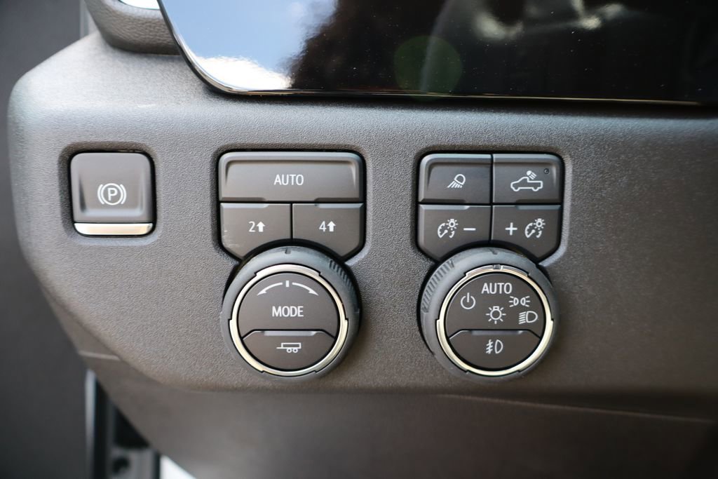New 2025 Chevrolet Silverado 1500 RST w/ Convenience Package II image 15