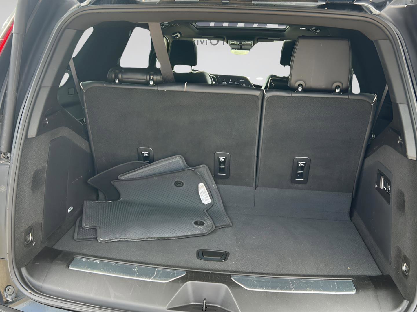 Used 2024 Cadillac Escalade Sport image 10