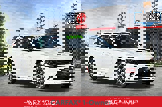 Used 2023 Dodge Charger GT image 2