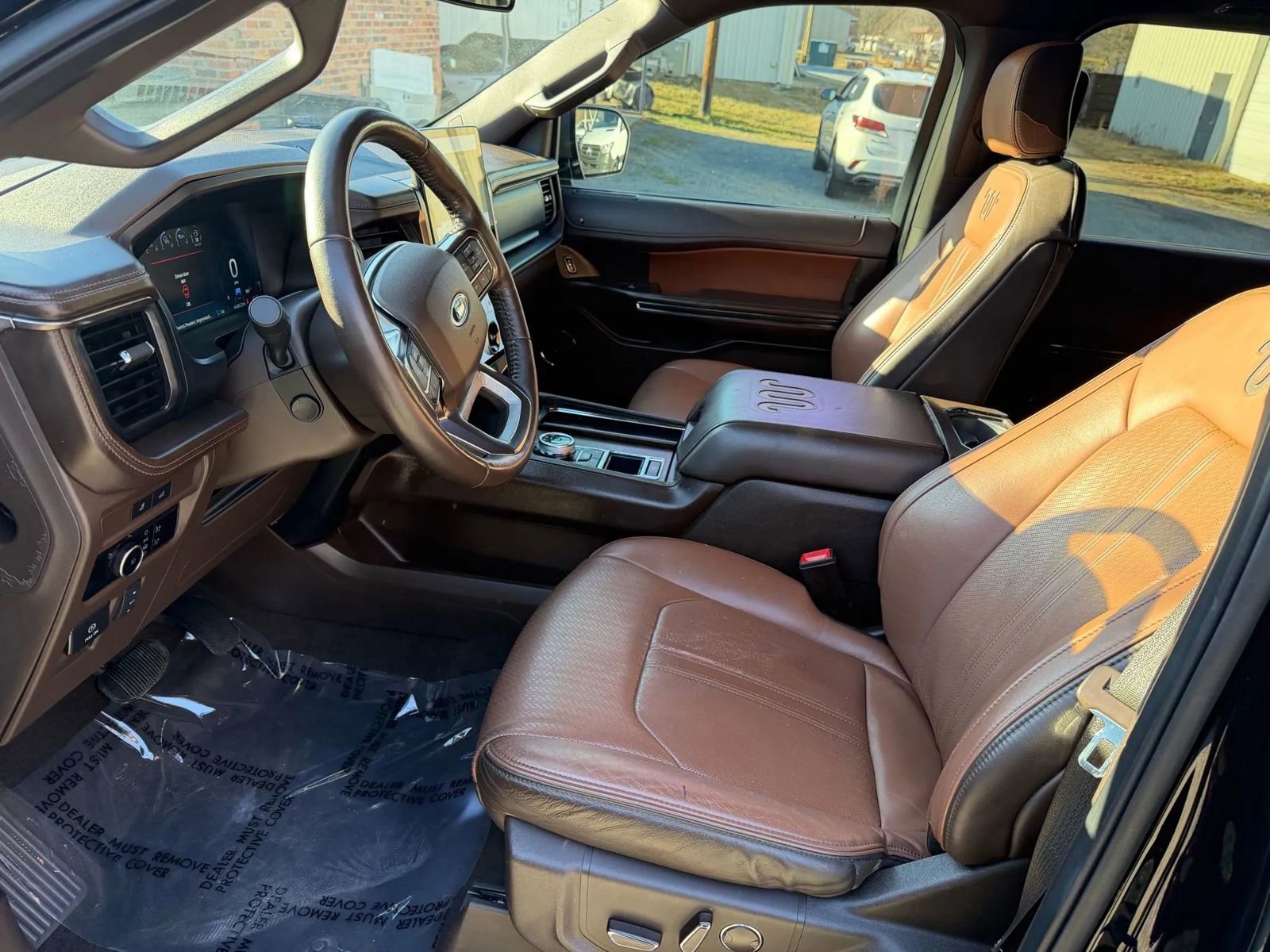 Used 2023 Ford Expedition King Ranch RWD image 11