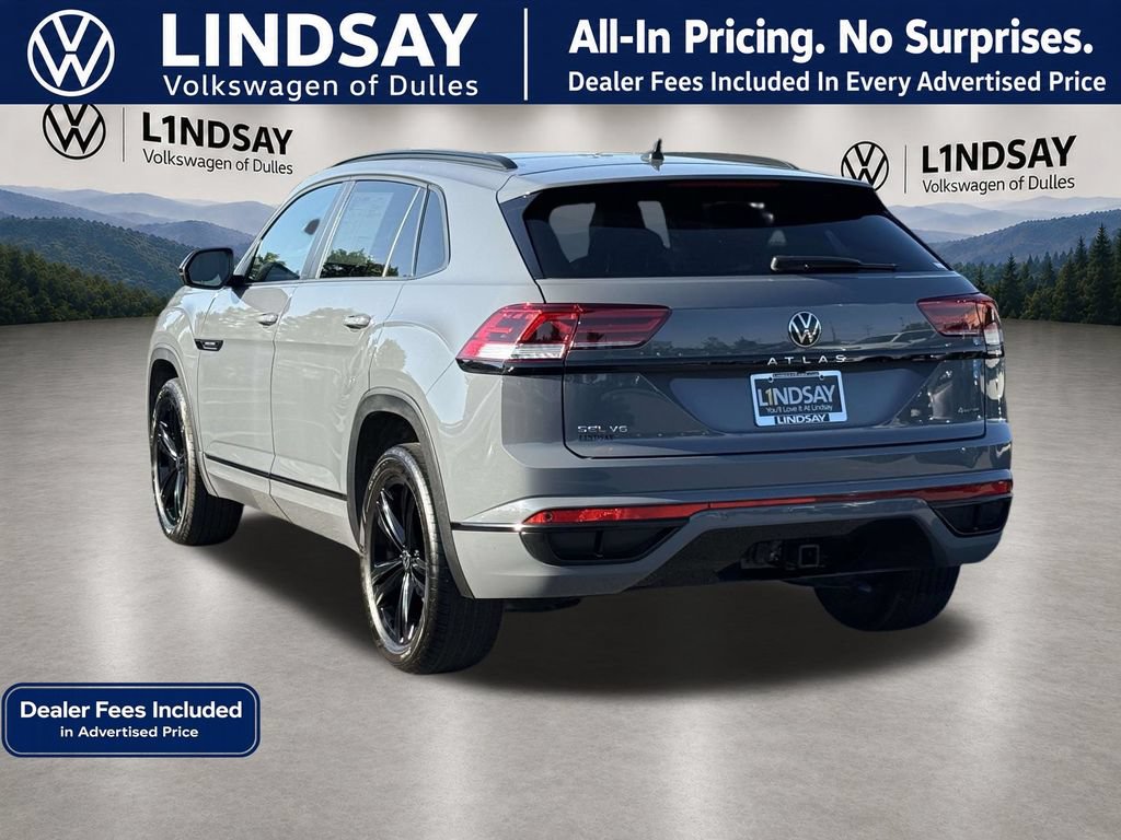 Used 2023 Volkswagen Atlas Cross Sport SEL R-Line AWD/4WD image 5