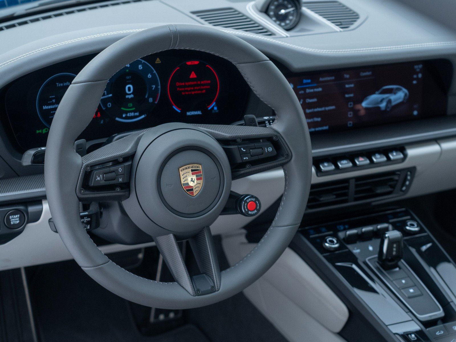 Certified 2025 Porsche 911 Carrera 4 GTS AWD/4WD image 22