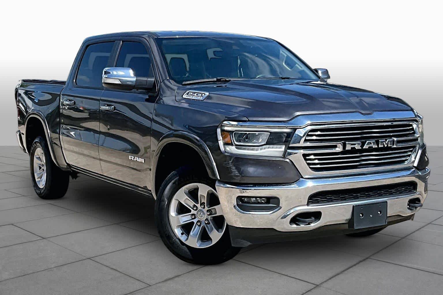 Used 2021 RAM 1500 Laramie w/ Off Road Group AWD/4WD image 3