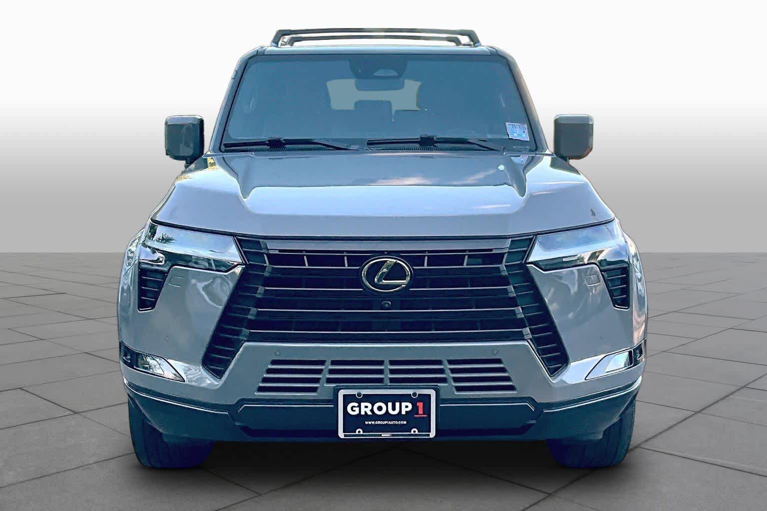 Used 2024 Lexus GX 550 w/ Accessory Package (Z1) AWD/4WD image 4
