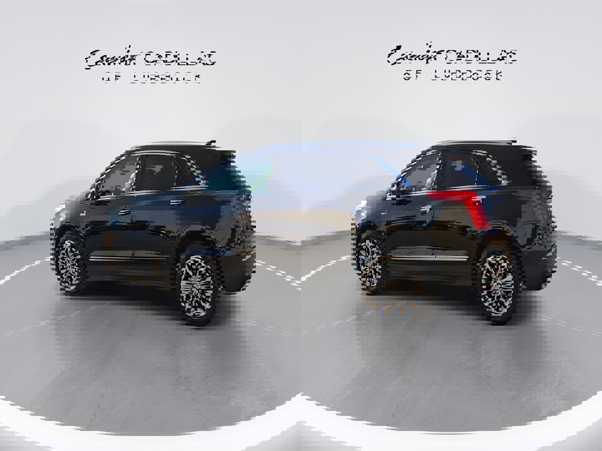 Used 2017 Cadillac XT5 Premium Luxury image 6